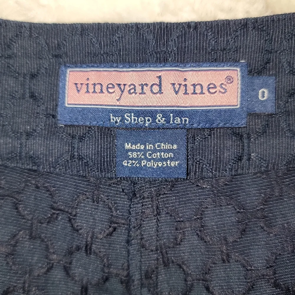 Vineyard Vines Navy Quilted High-Waist Shorts with Pink Buttons